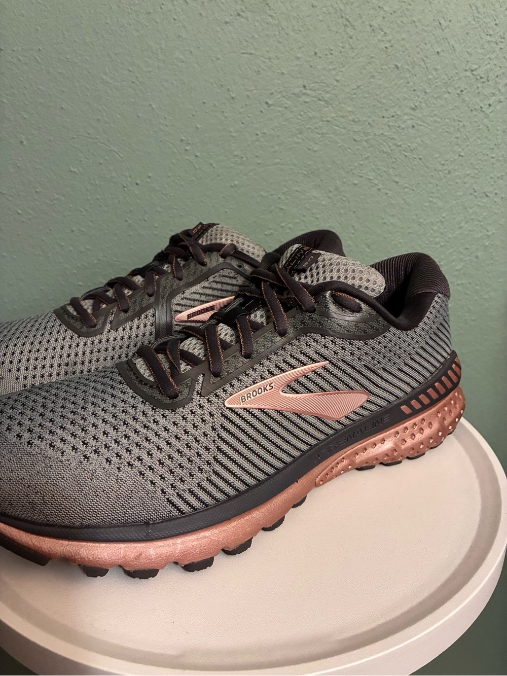Brooks Women's Gray with Rose Gold Athletic Running Shoes